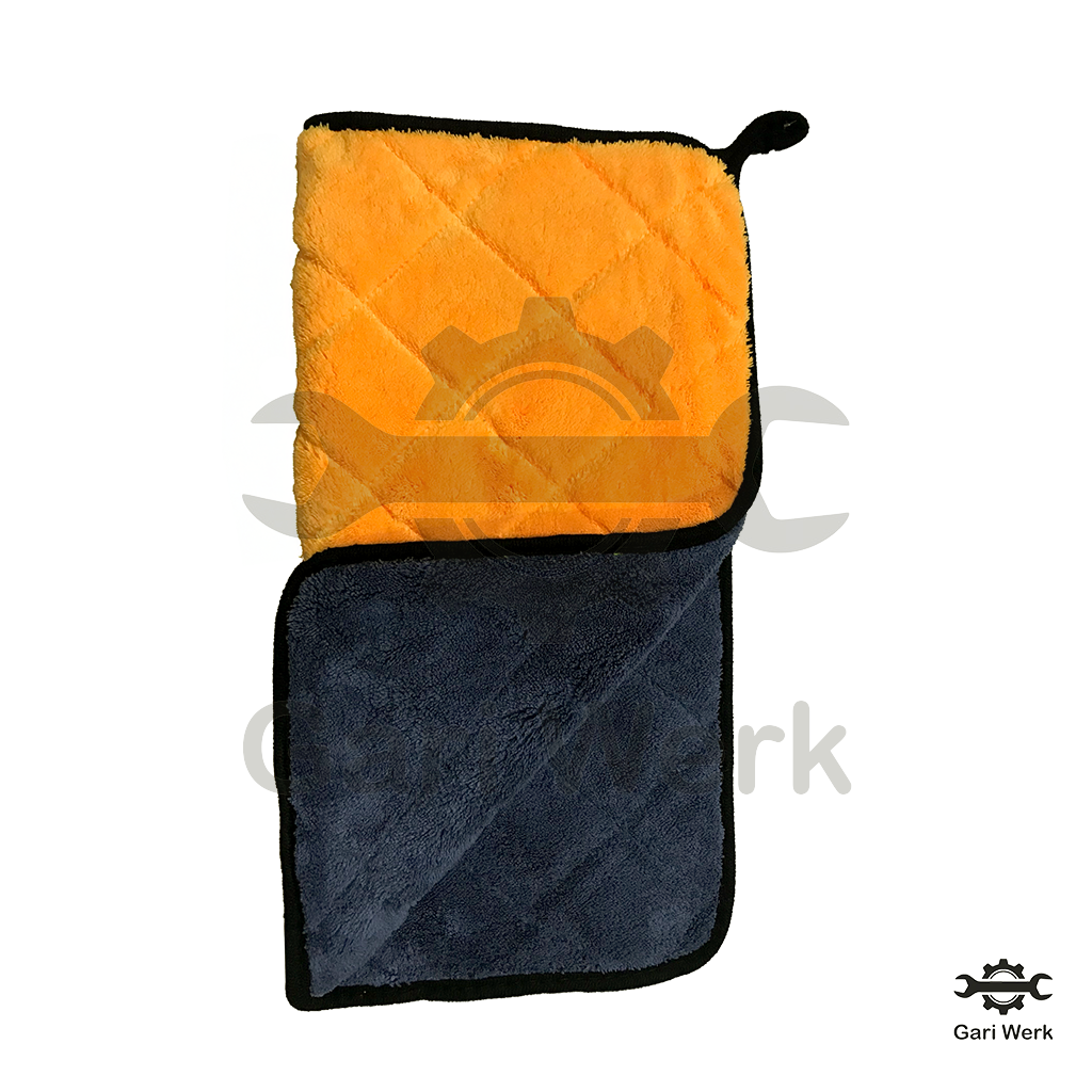 Premium Microfiber Cleaning Cloth (40x40 cm - 800 GSM) – Diamond Cut | Ultra-Absorbent | Scratch-Free | 4 Colors Available